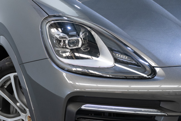 2019 Porsche Cayenne S SUV Image 2
