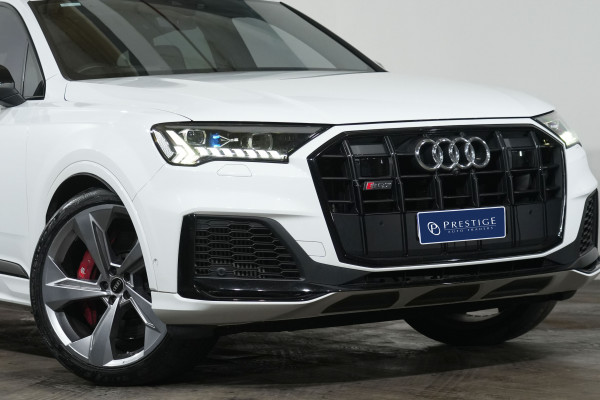 2020 Audi SQ7 TDI SUV image 2