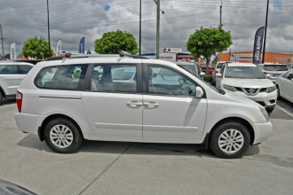2010 MY11 Kia Grand Carnival VQ Si Wagon