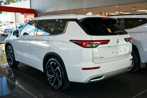 2024 Mitsubishi Outlander ZM Exceed SUV