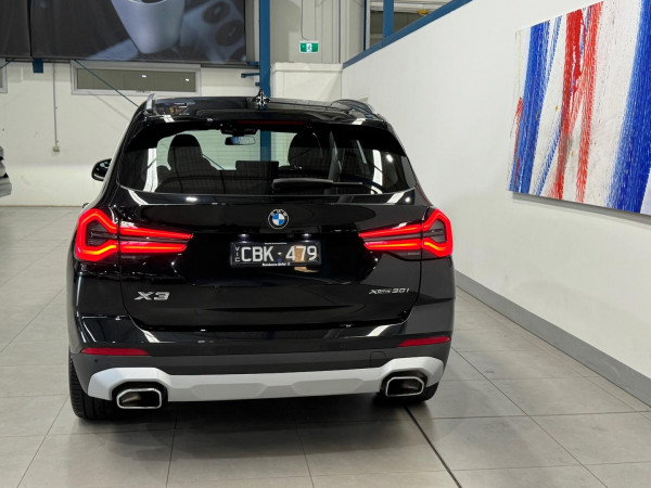 2022 BMW X3 G01 LCI xDrive30i SUV image 8
