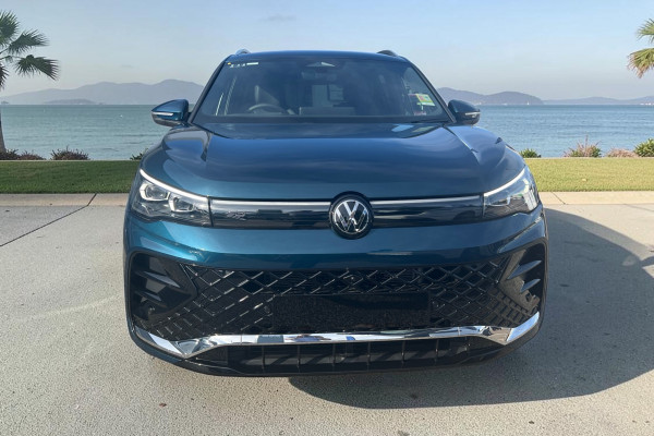 2026 MY25 Volkswagen Tiguan CT 195TSI R-Line SUV Image 6
