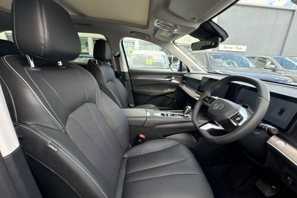 2025 MG QS IS31 Essence SUV Image 29