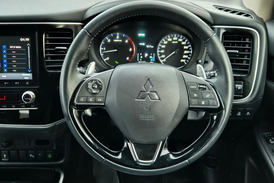 2020 MY21 Mitsubishi Outlander ZL LS SUV Image 22