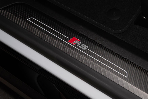 2023 Audi RS e-tron GT F83  Coupe