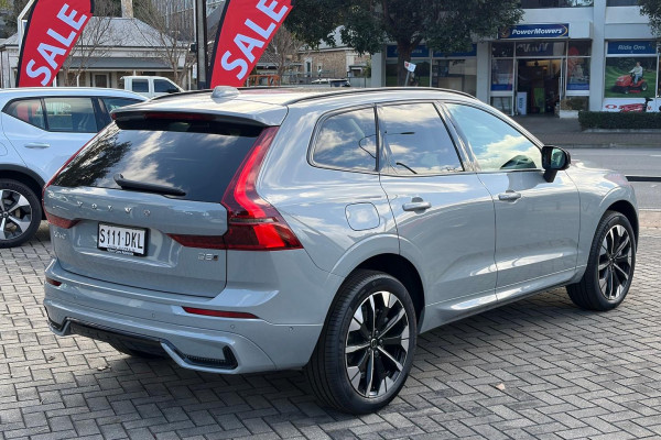 2025 MY26 Volvo XC60 UZ Ultra B5 Dark SUV Image 4