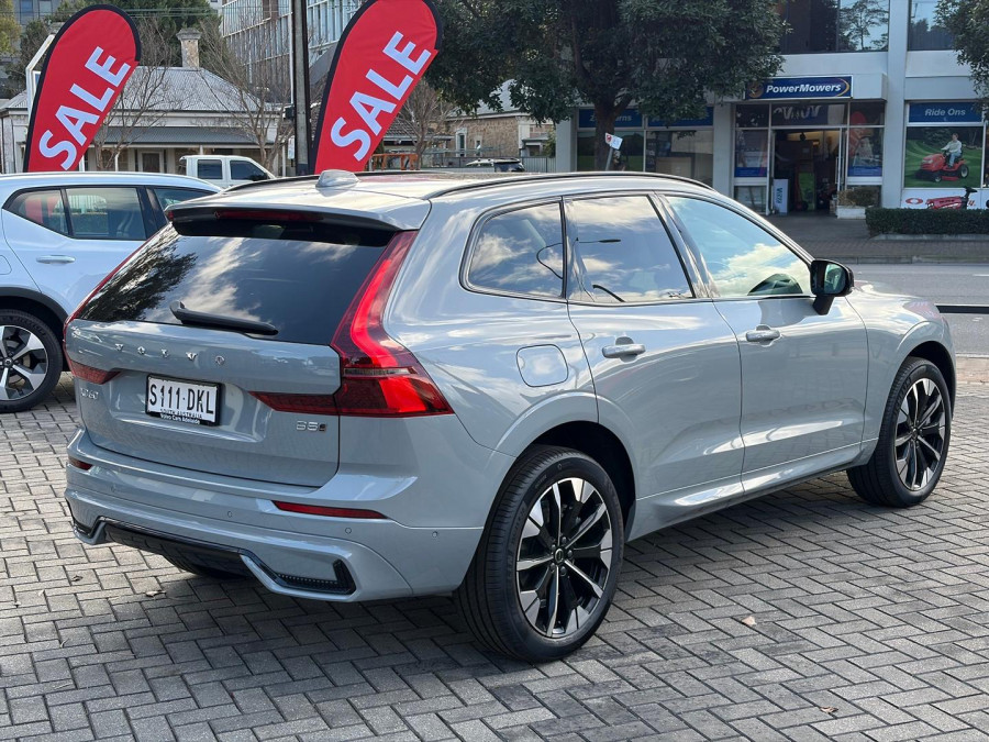 2025 MY26 Volvo XC60 UZ Ultra B5 Dark SUV Image 4