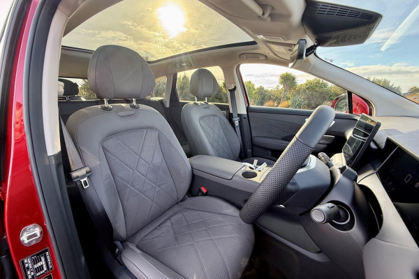 2026 MG MGS6 EV IS3E Essence SUV Image 10