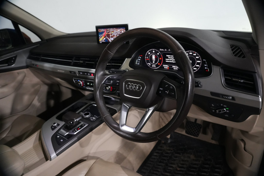 2016 Audi Q7 4M TDI SUV Image 9