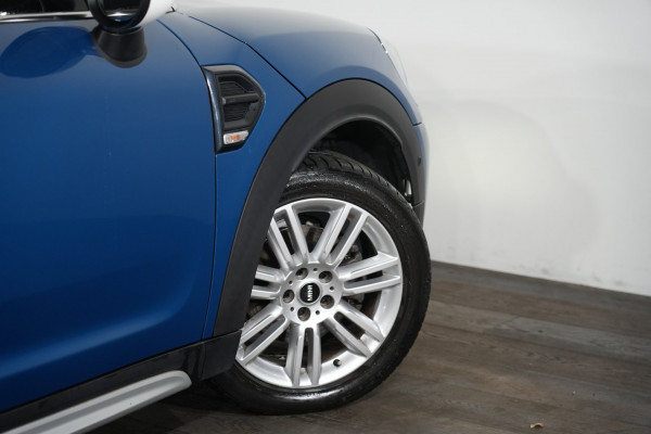 2021 MINI Countryman C Classic SUV Image 10