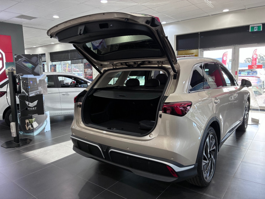 2026 MG MGS6 EV IS3E Essence SUV Image 7