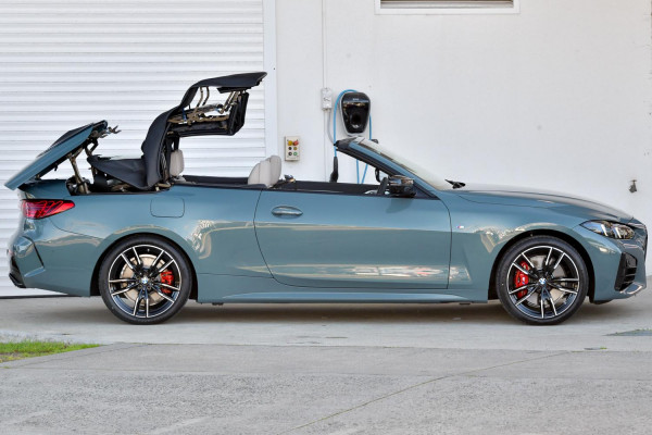 2026 BMW 4 Series G23 LCI M440i xDrive Convertible