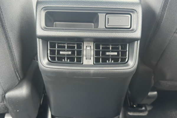 2026 MY25.5 Isuzu D-MAX RG X-RIDER Ute Image 18