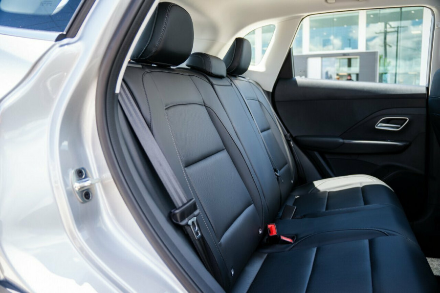2025 MY26 MG ZS ZS32 Essence Hybrid+ SUV Image 9