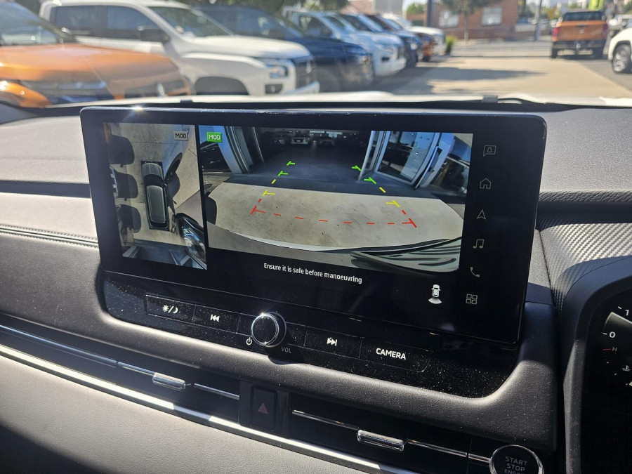 2025 Mitsubishi Outlander ZM LS SUV Image 25