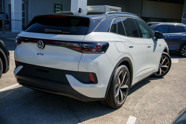 2025 MY26 Volkswagen ID. 4 E2 GTX SUV Image 2