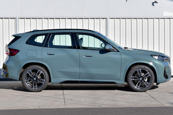 2025 BMW X1 U11 xDrive20i M Sport SUV image 3