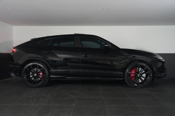 2022 Lamborghini Urus SUV Image 22
