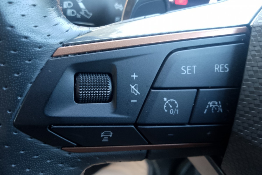2022 Cupra Formentor KM V SUV Image 24