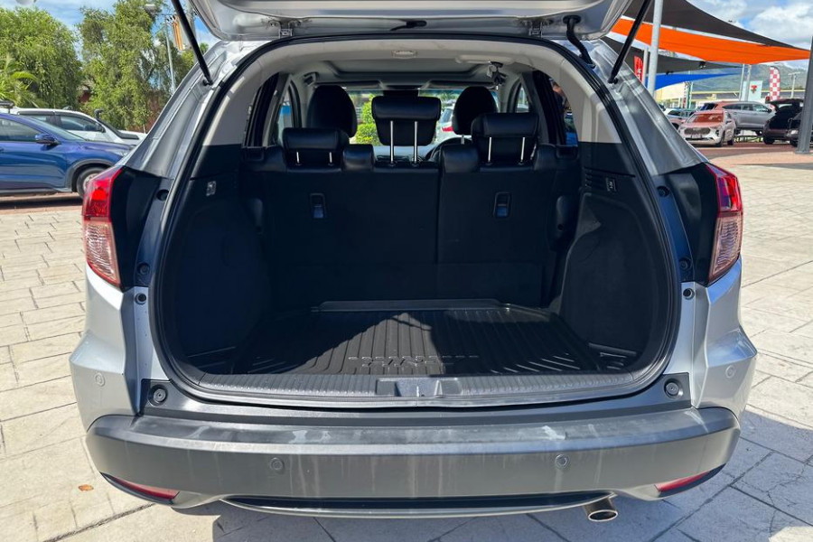 2015 Honda HR-V VTi-L SUV Image 6