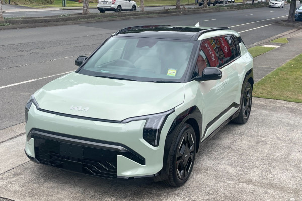 2026 MY27 Kia EV3 SV GT-Line SUV Image 9