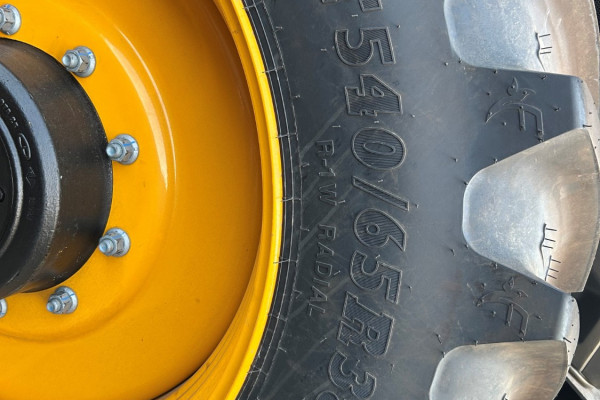 2026 JCB FASTRAC Other Image 14