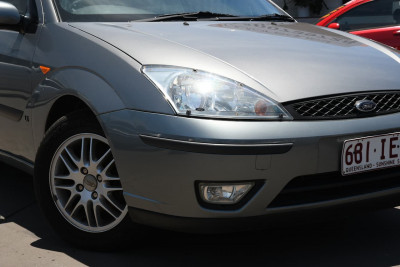 2003 Ford Focus LR MY03 LX Sedan Image 2