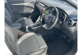 2025 MG ZST Vibe SUV