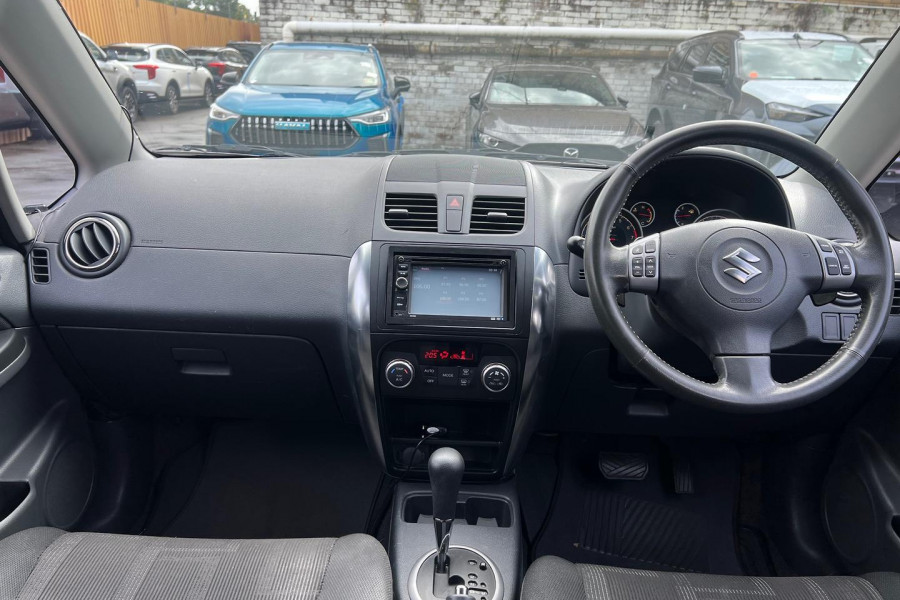 2011 MY10 Suzuki SX4 GYB S Hatch Image 14
