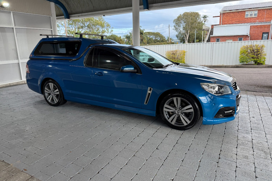 2015 Holden Ute VF SV6 Cab Chassis Image 6