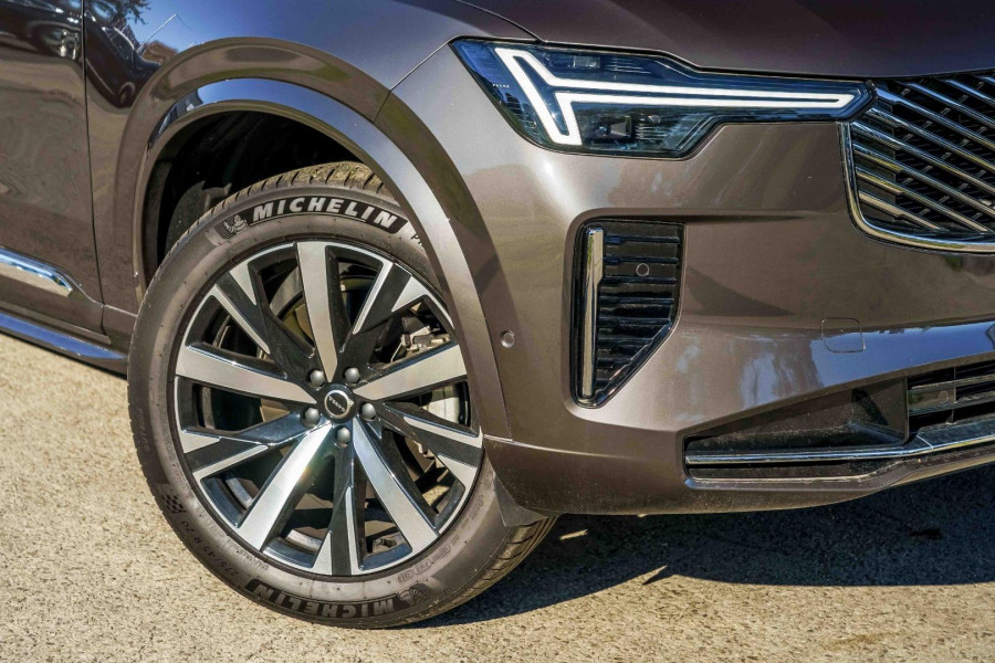 2025 MY26 Volvo XC90 L Series Plus B5 Bright SUV