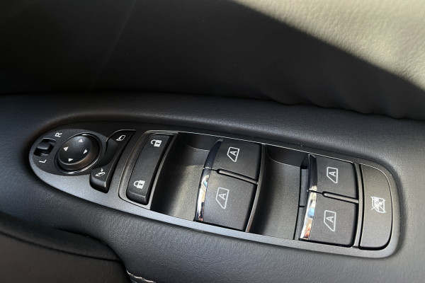 2026 Nissan Patrol Y62 Ti-L SUV Image 22