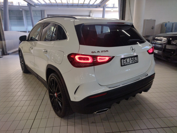 2020 MY21 Mercedes-Benz GLA-Class H247 GLA250 SUV image 5