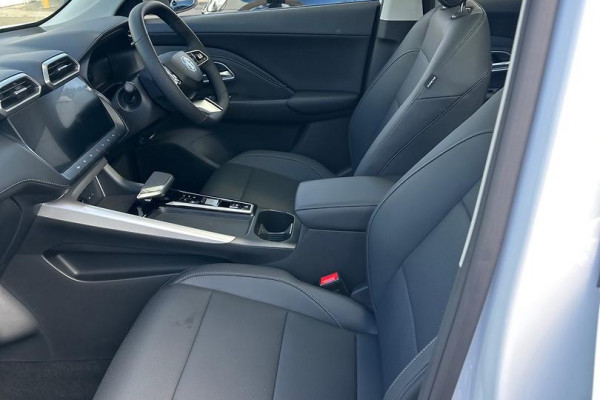 2026 MY26.5 MG ZS ZS32 Essence Hybrid+ SUV Image 14