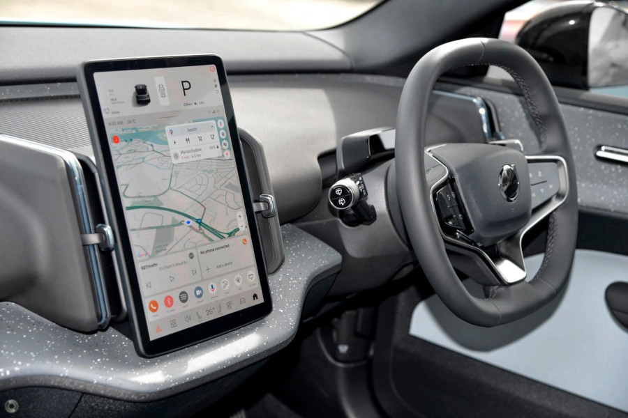 2025 Volvo EX30  Single Motor Extended Range Plus SUV Image 6