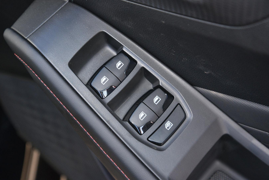 2024 MY25 MG MG5  Essence Sedan Image 12