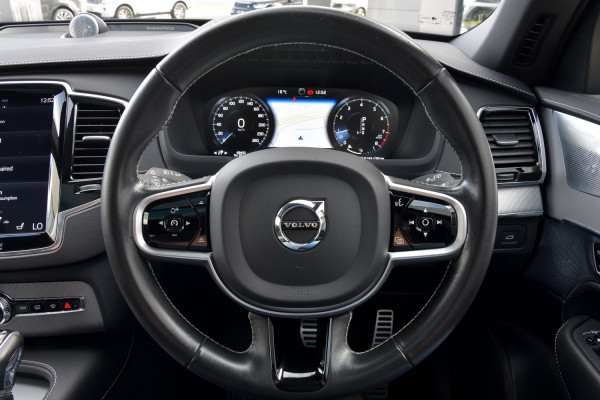 2021 Volvo XC90 L Series T6 R-Design SUV image 10