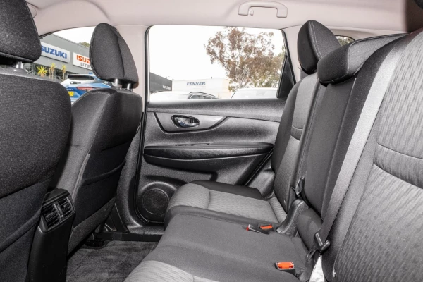 2018 Nissan X-Trail T32 Series II ST SUV Image 9