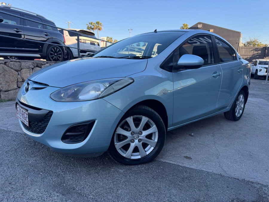 2010 Mazda 2 DE Series 2 Maxx Sedan Image 1