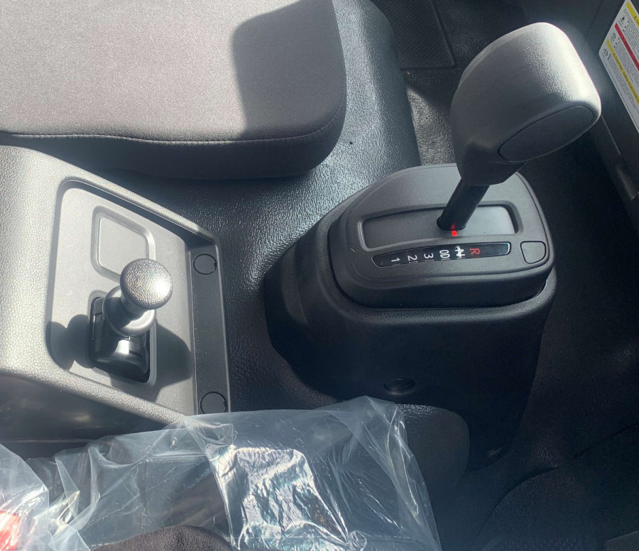 2025 Isuzu  FTS 150-260 AT C43 4X4 Cab Chassis Image 12