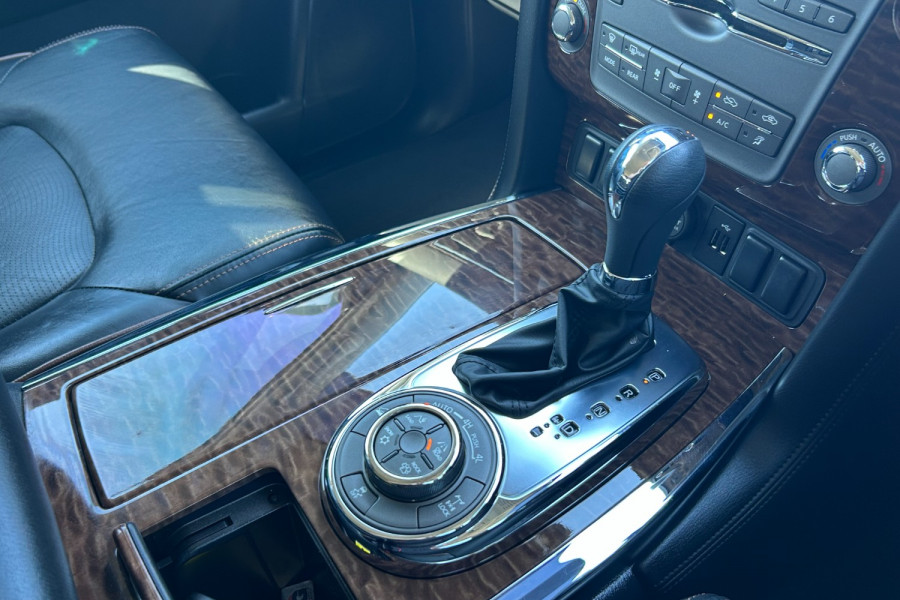 2020 Nissan Patrol Y62 Series 5 Ti SUV Image 18