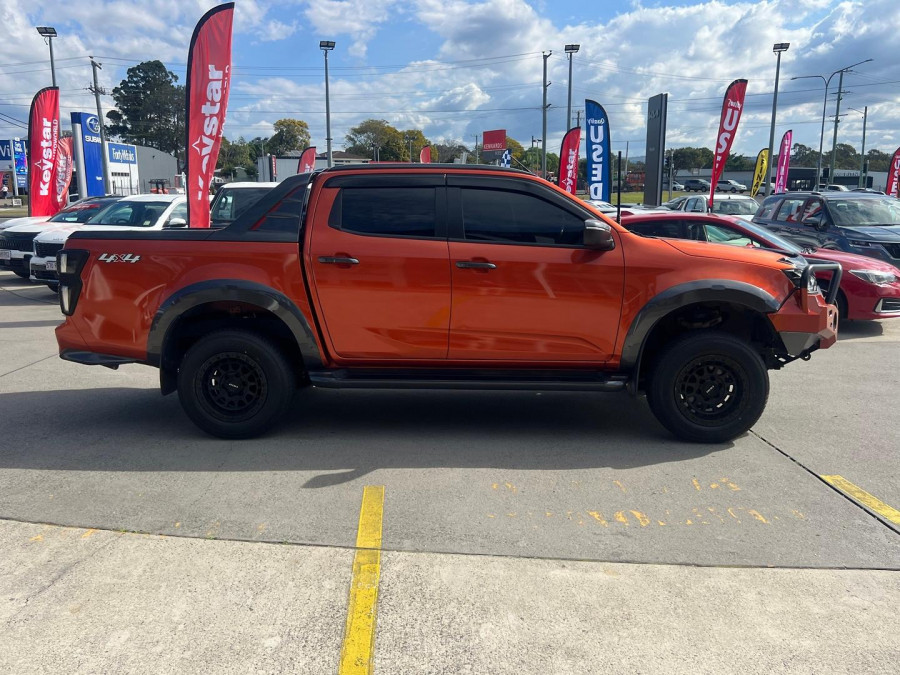 2020 MY21 Isuzu D-MAX RG X-TERRAIN Ute Image 3
