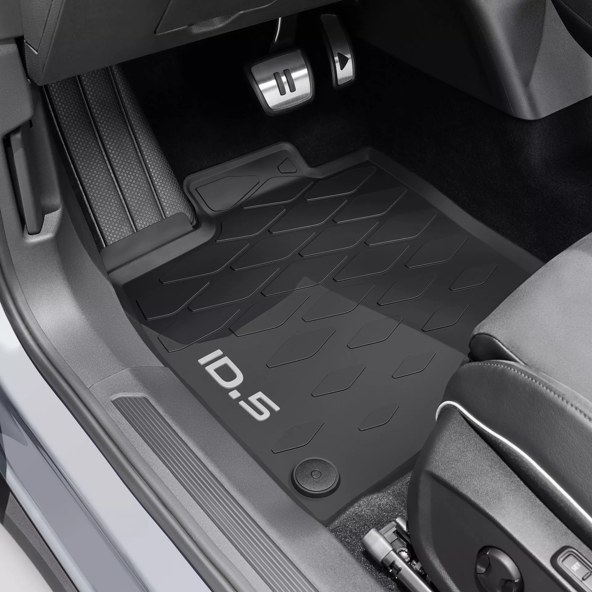 All-weather floor mats Premium floor mats Image