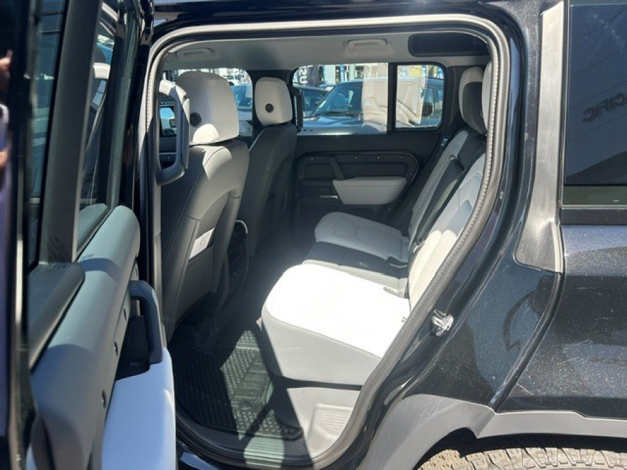 2025 MY26 Land Rover Defender L663 110 D250 S SUV Image 14