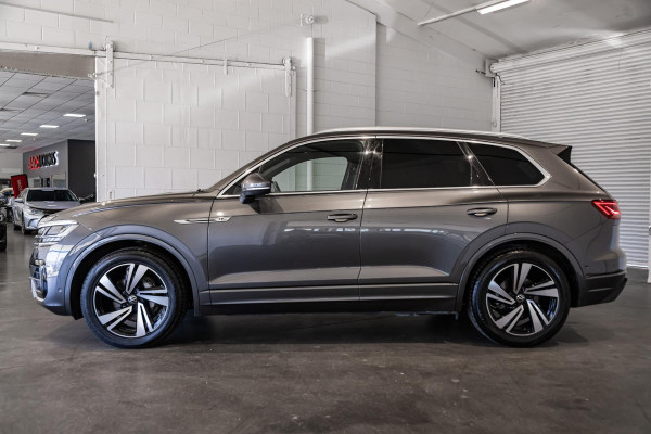 2021 Volkswagen Touareg CR 210TDI R-Line SUV