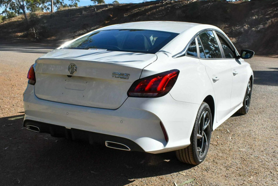 2024 MG MG5 AP32 Essence Sedan Image 6