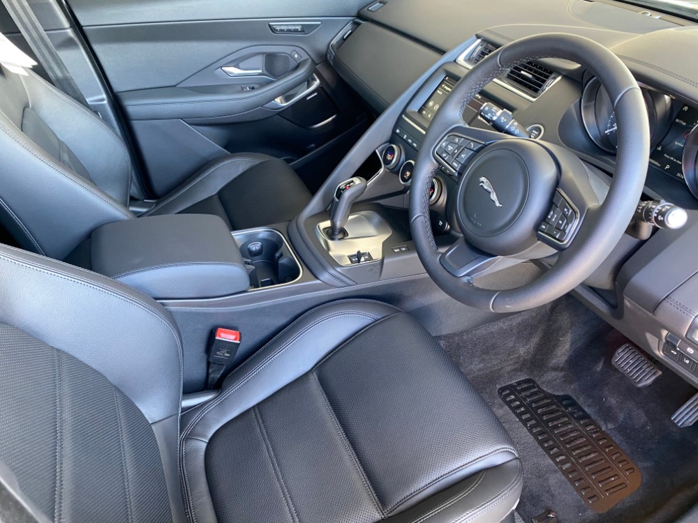 2019 Jaguar E-PACE X540 SE SUV Image 11