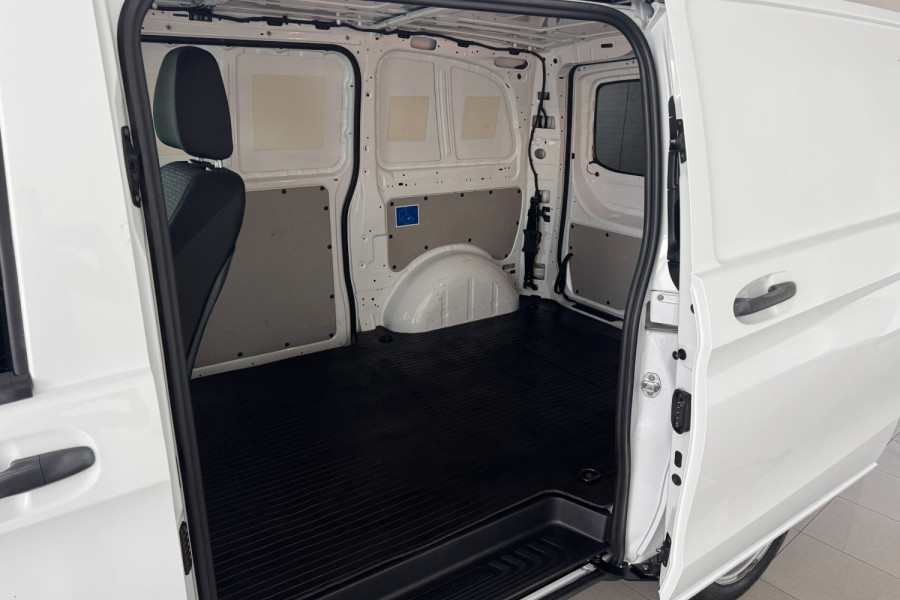 2021 MY22 Mercedes-Benz Vito 447 111 CDI SWB Van Image 11