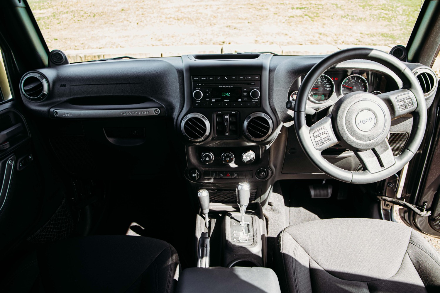 2014 Jeep Wrangler Unlimited - Sport Convertible Image 22