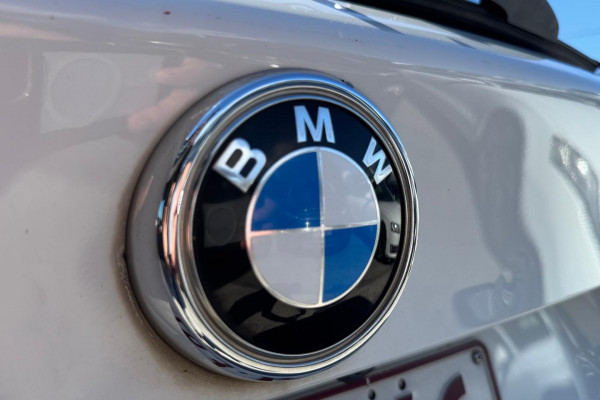 2013 BMW X3 F25 20 xDrive SUV Image 22